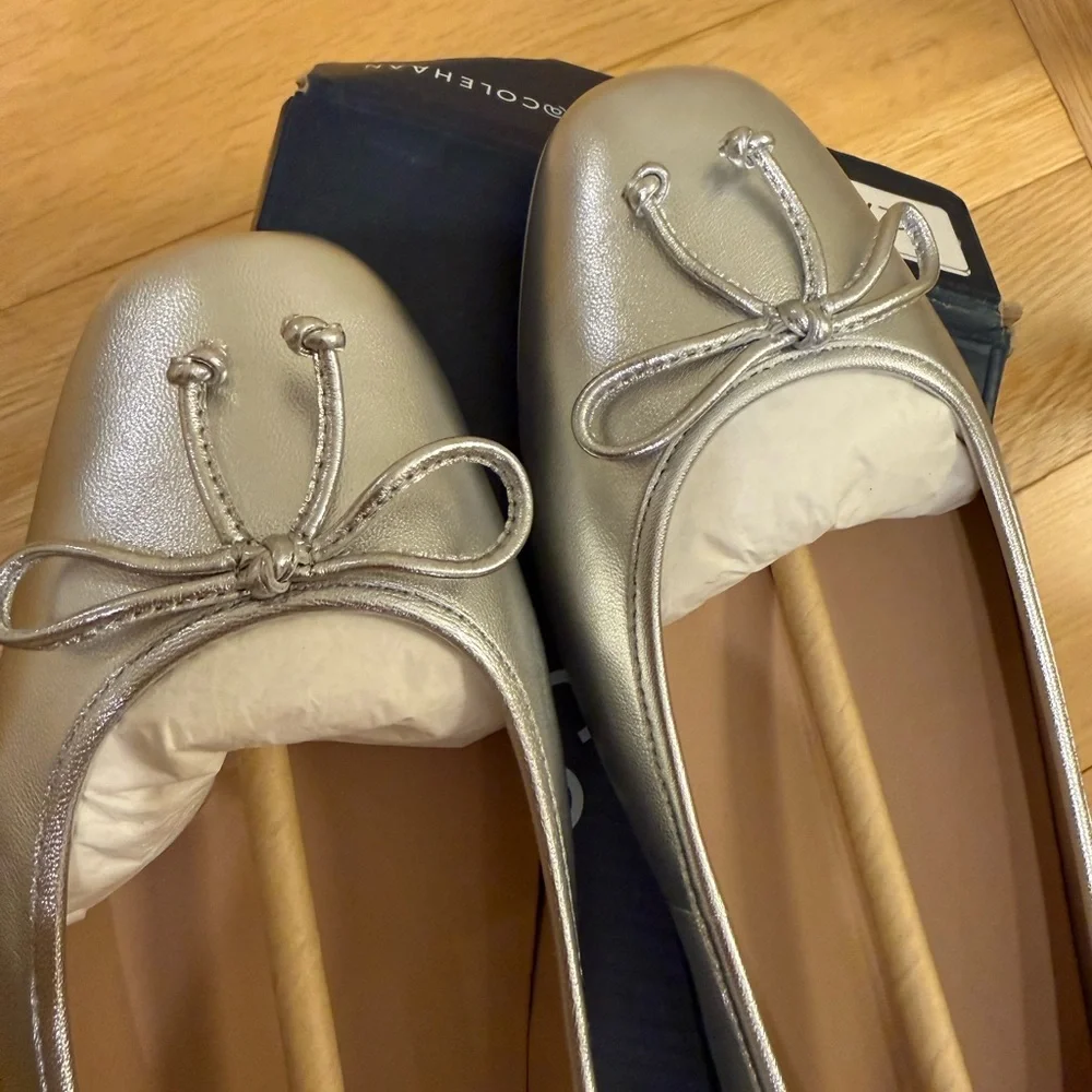 COLE HAAN women’s Yara Soft Ballet